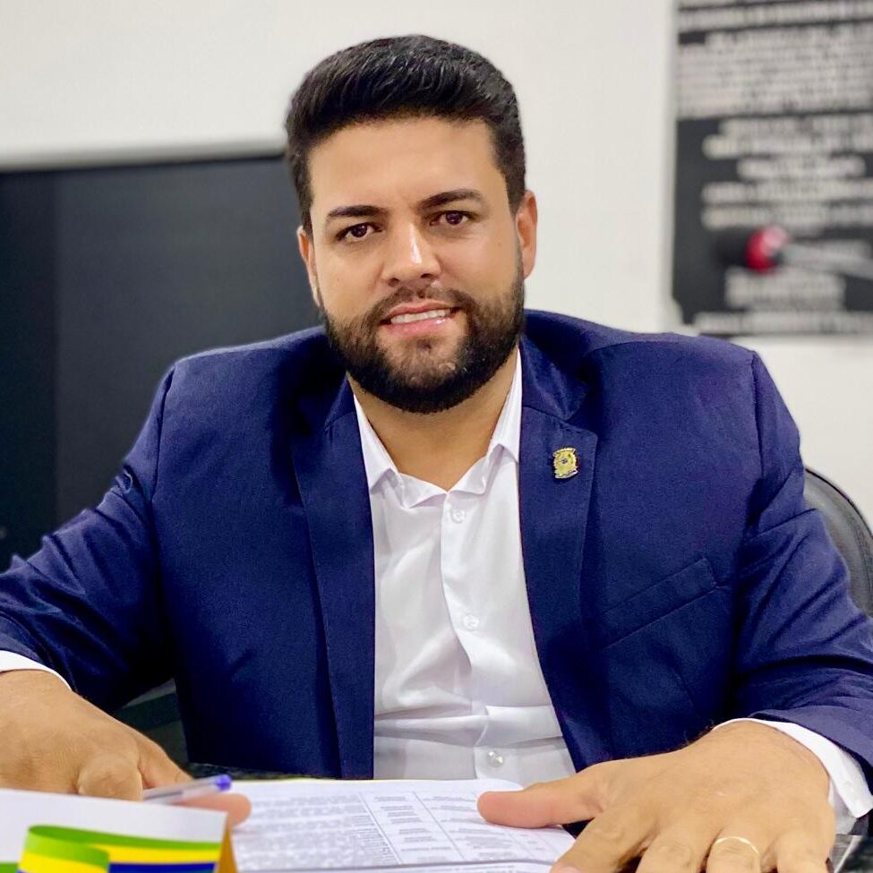 Altienes Adriano Lemes