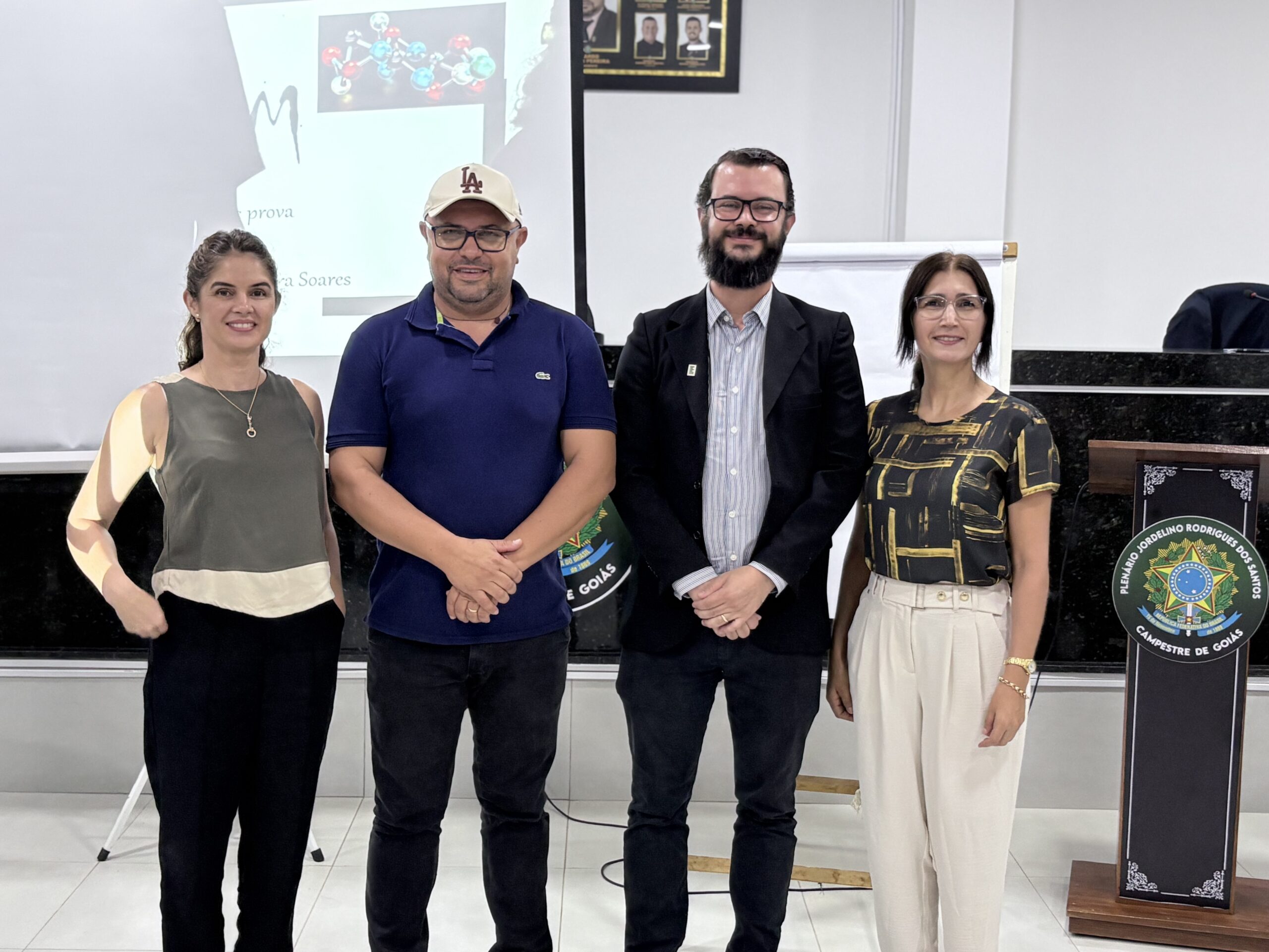 Encerramento do Projeto “Rumo ao Futuro – Conexão Enem 2025” marca noite especial na Câmara Municipal